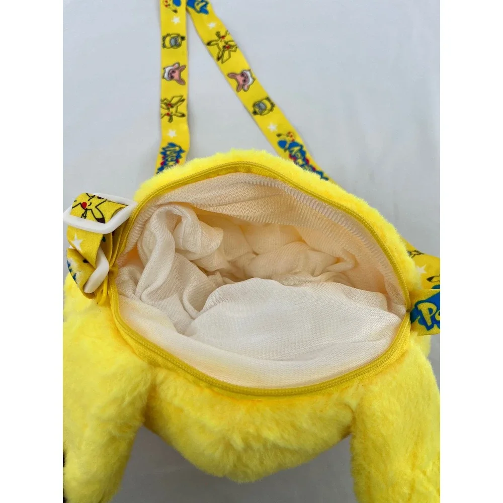 Pokémon plush pikachu